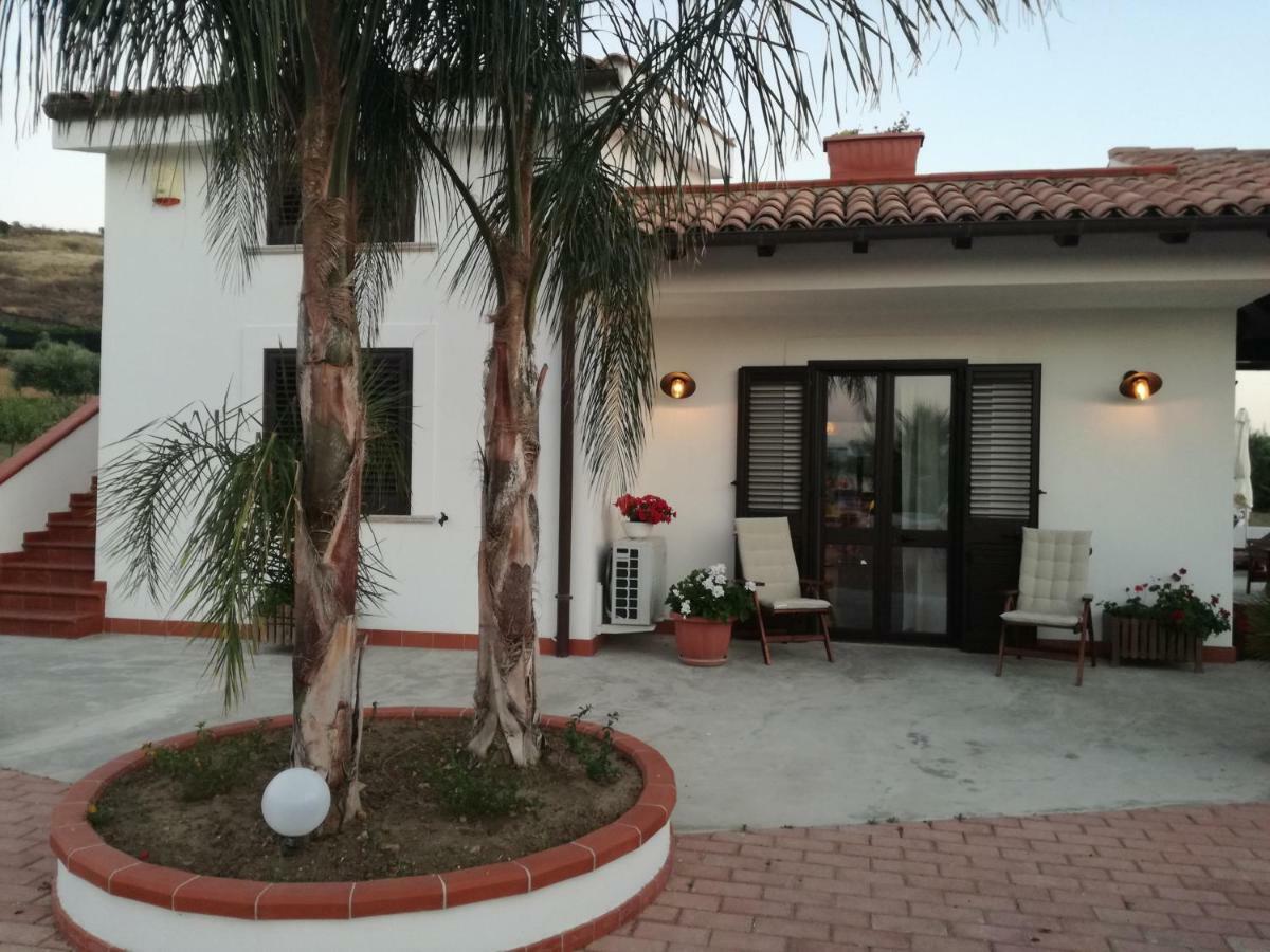 Villa Peppino Montallegro Exterior photo